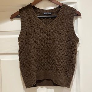 Brandy Melville | Sweater cropped vest 🧡
